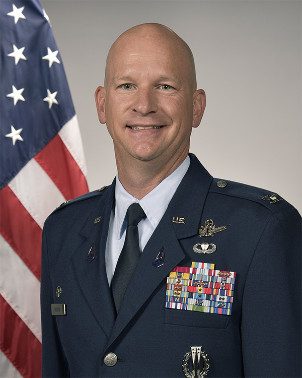 Col. David Hanson official photo
